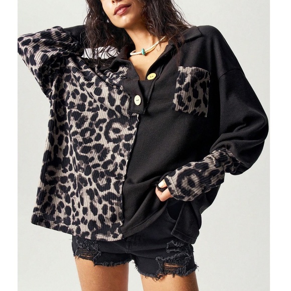 Cozy leopard Print Button Reverse Stitch Color Block Sweatshirt - Picture 2 of 6
